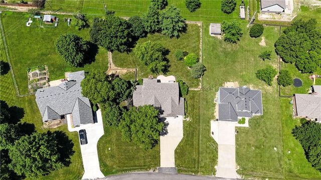 17713 157th Terrace, Basehor, KS 66012