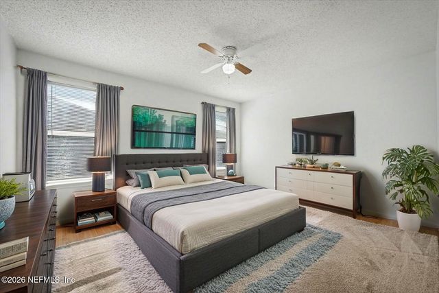 5935 LONG COVE Drive, Jacksonville, FL 32222