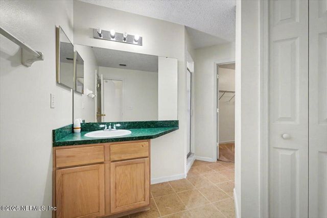 5935 LONG COVE Drive, Jacksonville, FL 32222