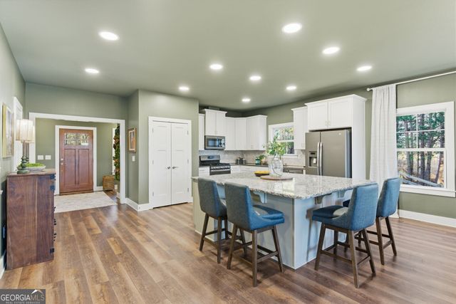 567 Crown Mountain Way, Dahlonega, GA 30533