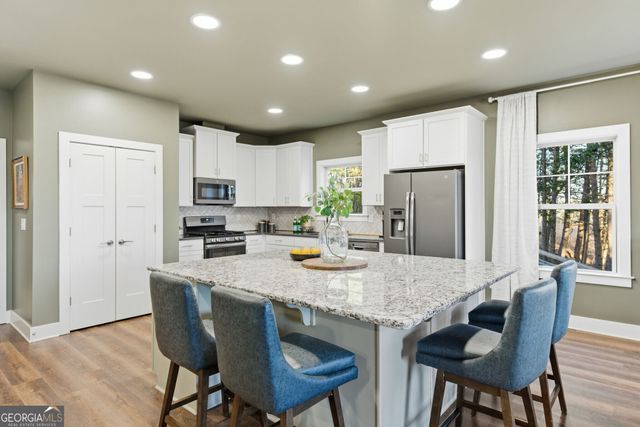 567 Crown Mountain Way, Dahlonega, GA 30533