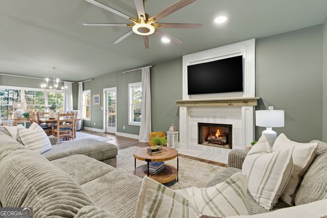 567 Crown Mountain Way, Dahlonega, GA 30533
