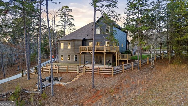567 Crown Mountain Way, Dahlonega, GA 30533