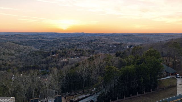 567 Crown Mountain Way, Dahlonega, GA 30533