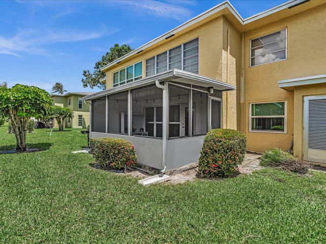 1151 Calamondin Terrace, Delray Beach, FL 33445