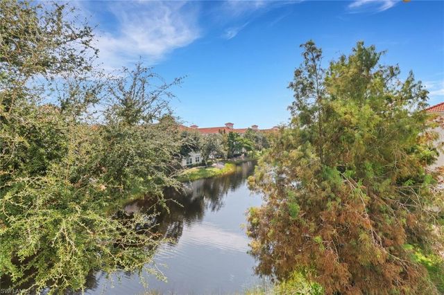 23600 Walden Center DR 304, Estero, FL 34134