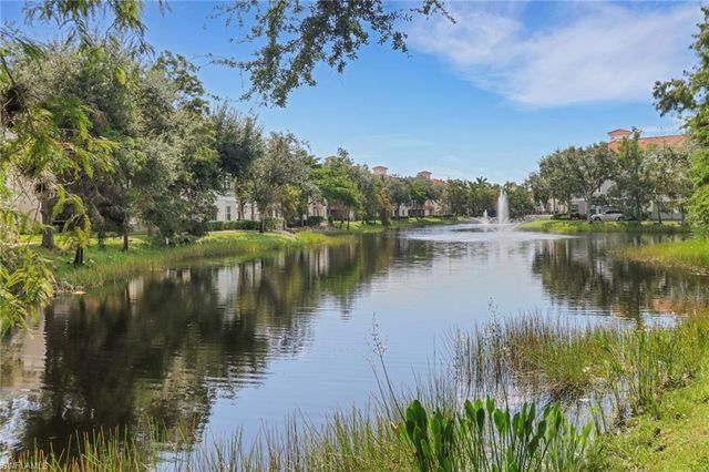 23600 Walden Center DR 304, Estero, FL 34134