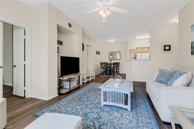 23600 Walden Center DR 304, Estero, FL 34134