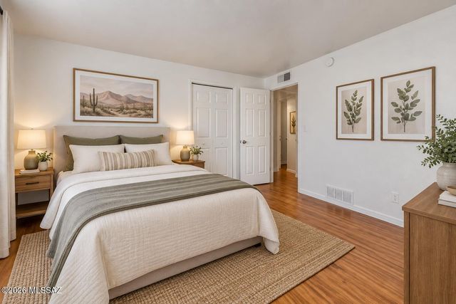 3998 S Evergreen Avenue, Tucson, AZ 85730