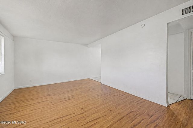 3998 S Evergreen Avenue, Tucson, AZ 85730