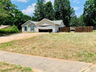 236 Northbridge Drive, Stockbridge, GA 30281