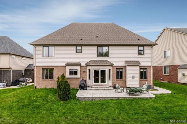 4790 Catalina Drive, Lake Orion, MI 48359