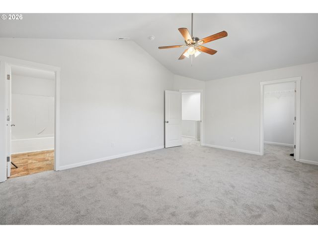 1927 Se 113TH Ct, Vancouver, WA 98664