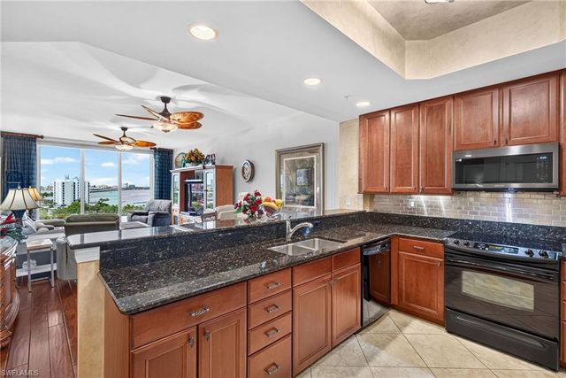 3414 Hancock Bridge PKWY 803, North Fort Myers, FL 33903