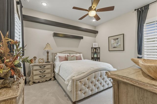 134 S Curly Willow Circle, Tomball, TX 77375