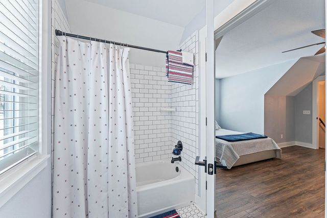 702 Viney Grove Road, Prairie Grove, AR 72753