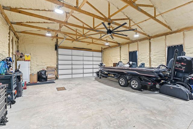 702 Viney Grove Road, Prairie Grove, AR 72753