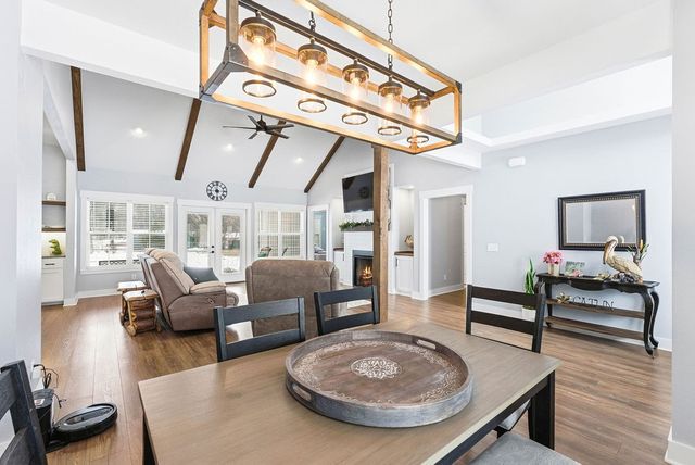 702 Viney Grove Road, Prairie Grove, AR 72753