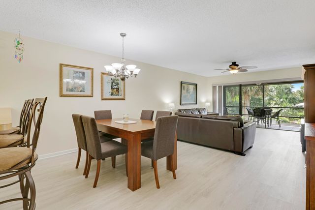 1600 NE Dixie Highway 10-203, Jensen Beach, FL 34957