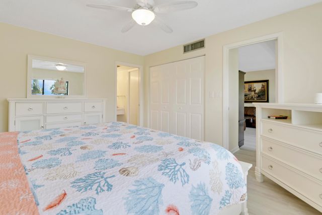 1600 NE Dixie Highway 10-203, Jensen Beach, FL 34957