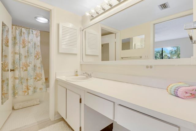 1600 NE Dixie Highway 10-203, Jensen Beach, FL 34957