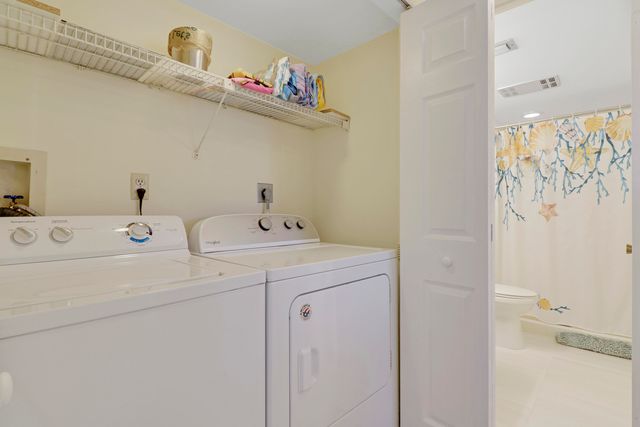 1600 NE Dixie Highway 10-203, Jensen Beach, FL 34957