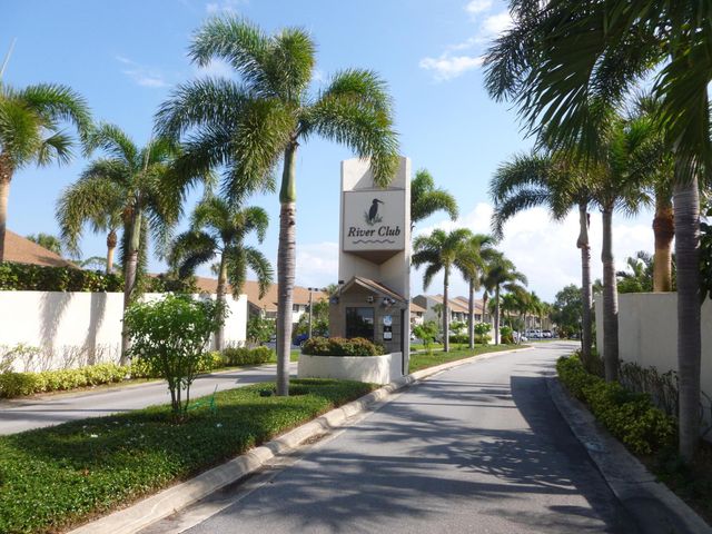 1600 NE Dixie Highway 10-203, Jensen Beach, FL 34957