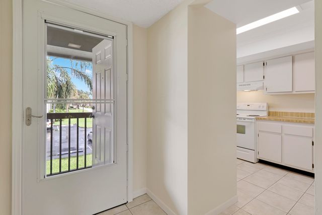 1600 NE Dixie Highway 10-203, Jensen Beach, FL 34957