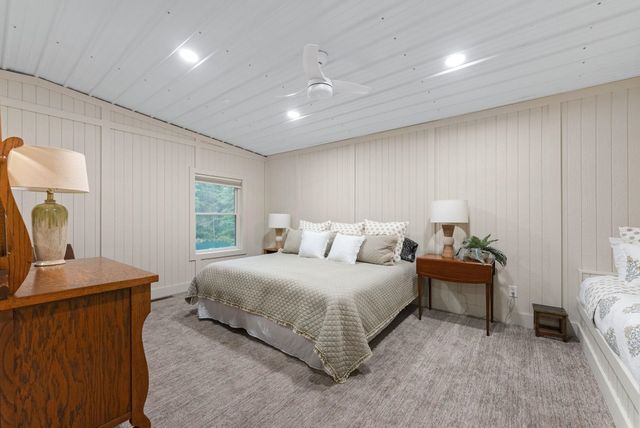 55105 Colonial Ridge Drive, Bristol, IN 46507