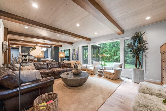 55105 Colonial Ridge Drive, Bristol, IN 46507