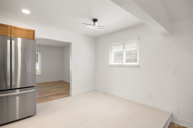 14631 Labelle Street, Oak Park, MI 48237