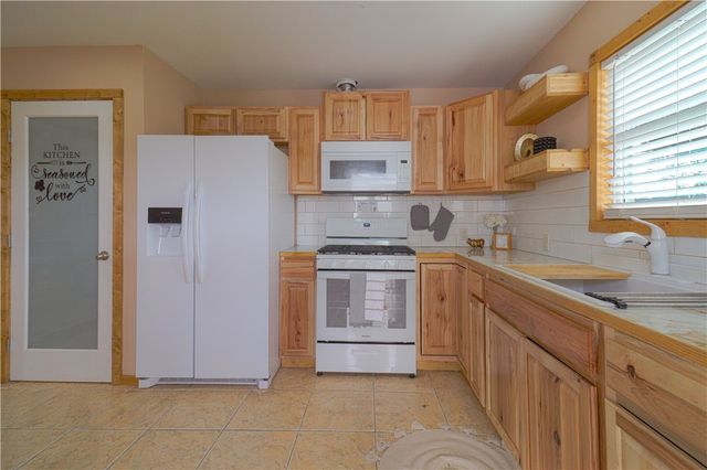 4310 Mistletoe Dr, Corpus Christi, TX 78411