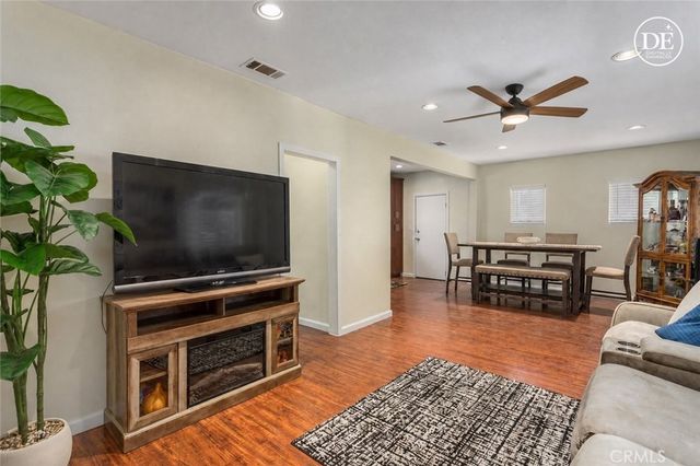 889 Pennsylvania, Beaumont, CA 92223