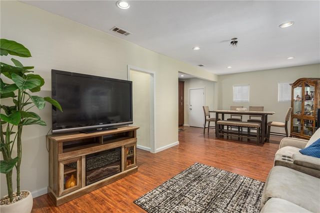 889 Pennsylvania, Beaumont, CA 92223