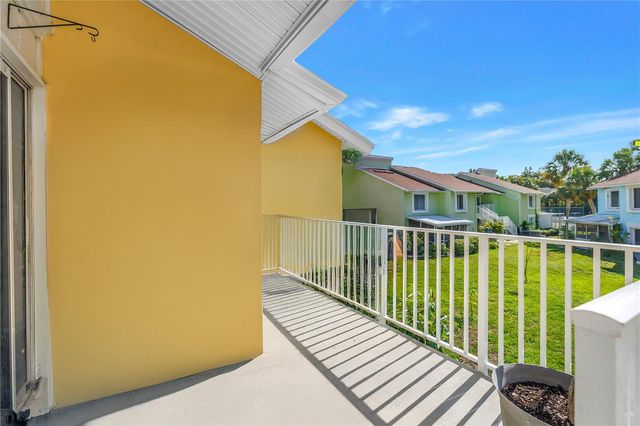 3580 41ST LANE S I, St Petersburg, FL 33711