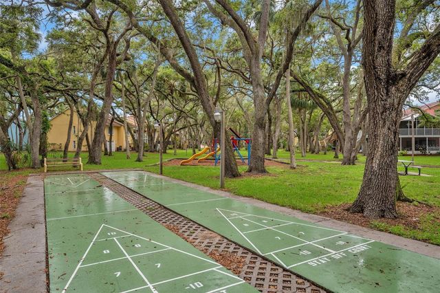 3580 41ST LANE S I, St Petersburg, FL 33711