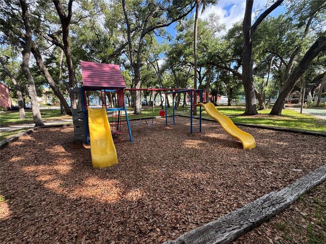 3580 41ST LANE S I, St Petersburg, FL 33711