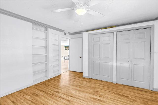3580 41ST LANE S I, St Petersburg, FL 33711