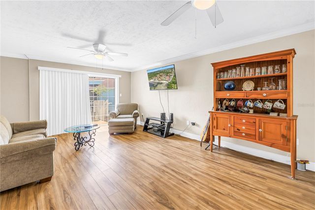 3580 41ST LANE S I, St Petersburg, FL 33711