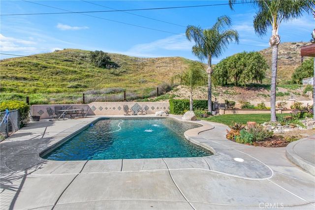 30260 San Timoteo Canyon, Redlands, CA 92373