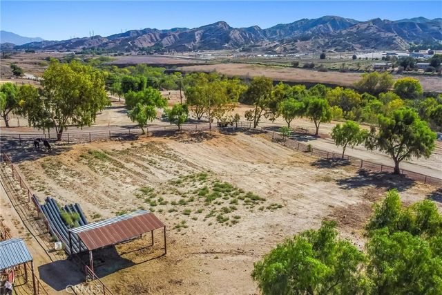 30260 San Timoteo Canyon, Redlands, CA 92373
