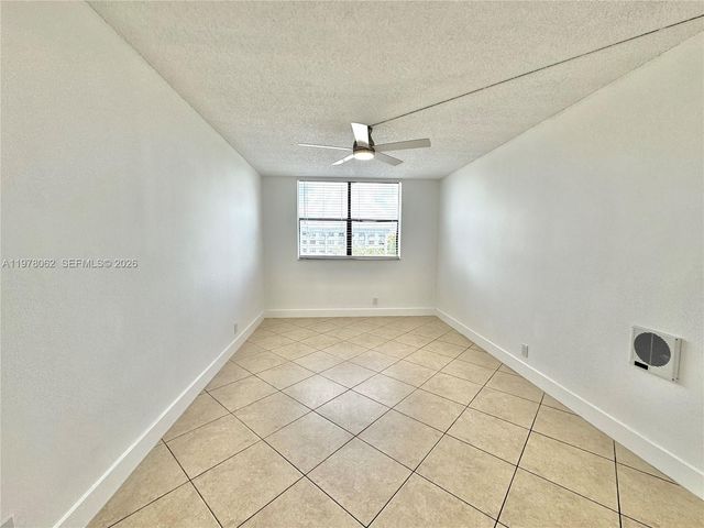 2401 Riverside Dr 407-B, Coral Springs, FL 33065
