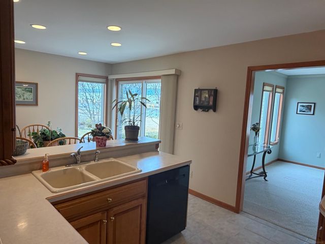 10438 Saint John Drive, Algonac, MI 48001