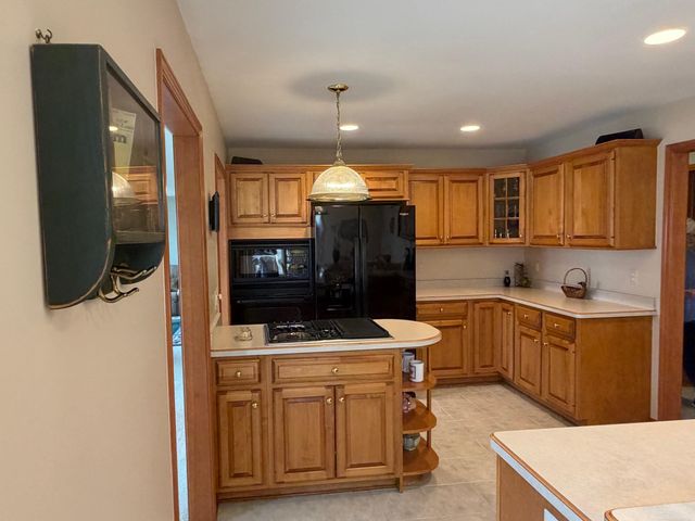 10438 Saint John Drive, Algonac, MI 48001