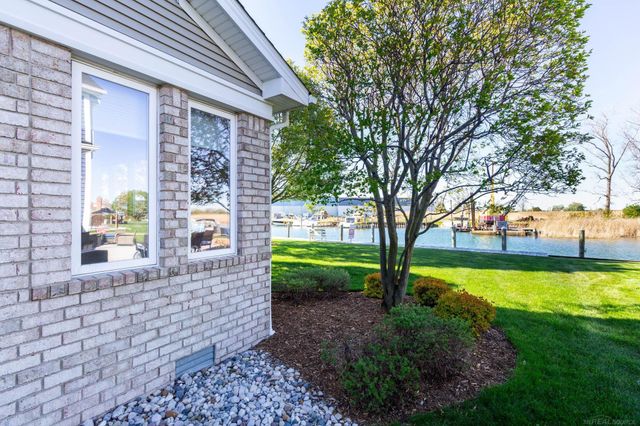10438 St John Drive, Algonac, MI 48001
