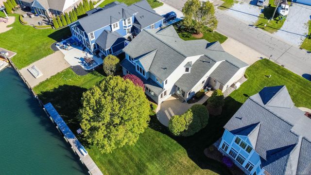 10438 St John Drive, Algonac, MI 48001