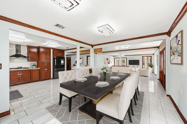 1664 Road 5601, Cleveland, TX 77327