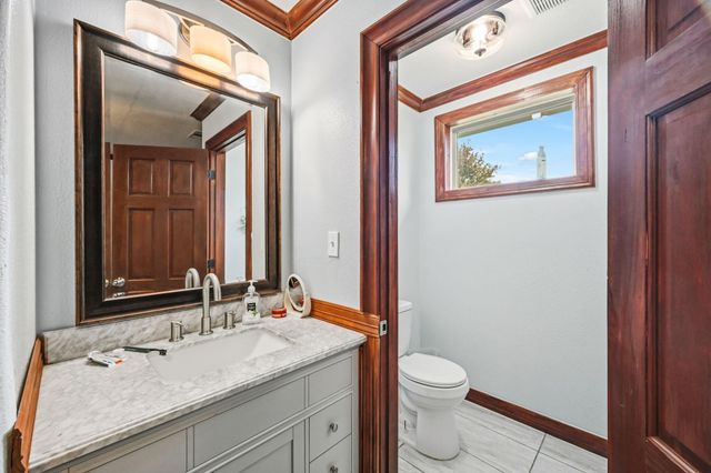 1664 Road 5601, Cleveland, TX 77327