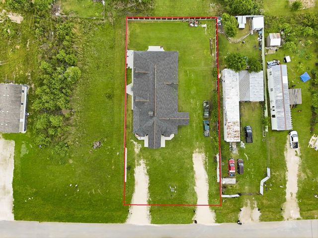 1664 Road 5601, Cleveland, TX 77327