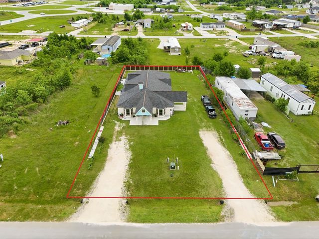 1664 Road 5601, Cleveland, TX 77327